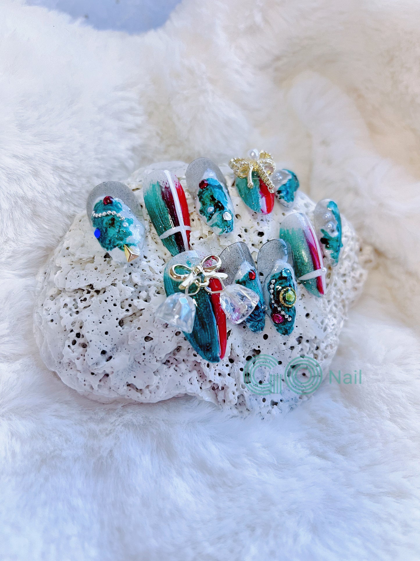 Christmas wind chimes press on nails