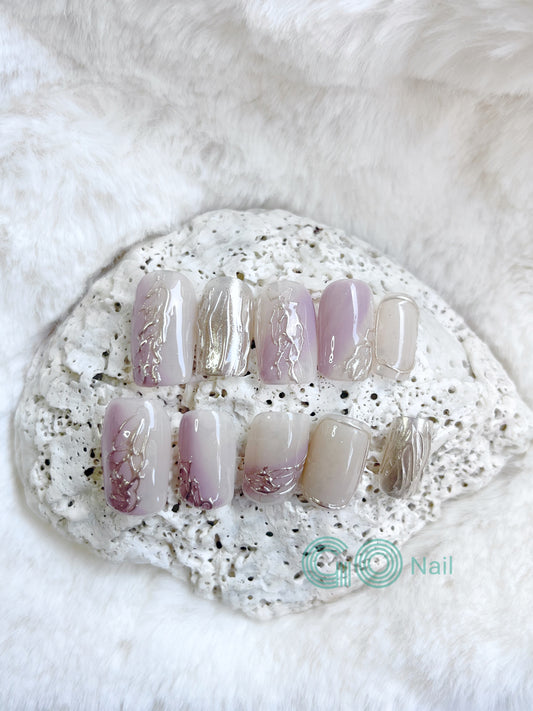 Gold flash press on nails