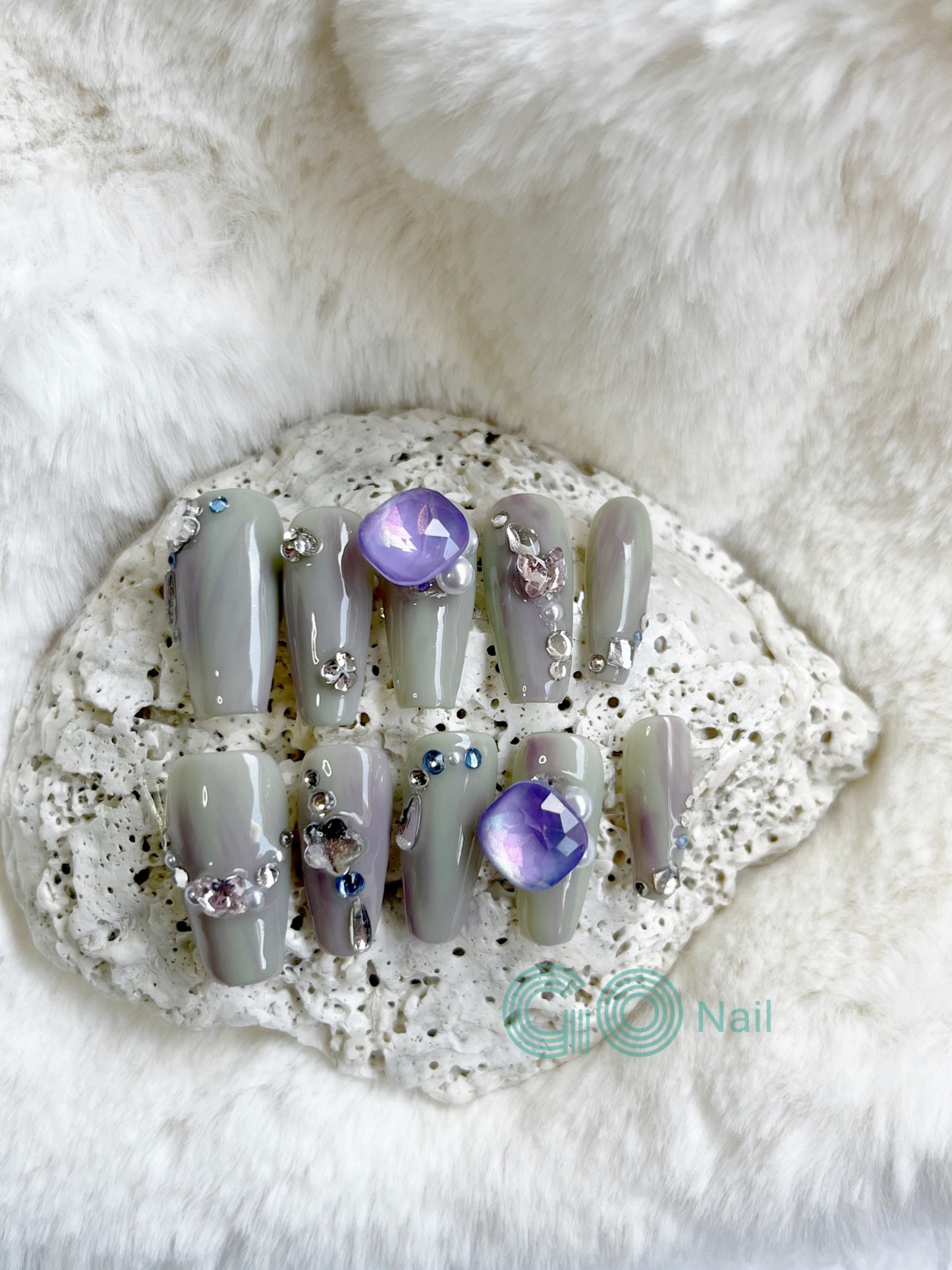 Taro crystal press on nails