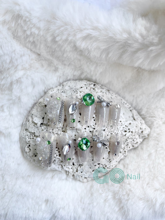 Green crystal press on nails