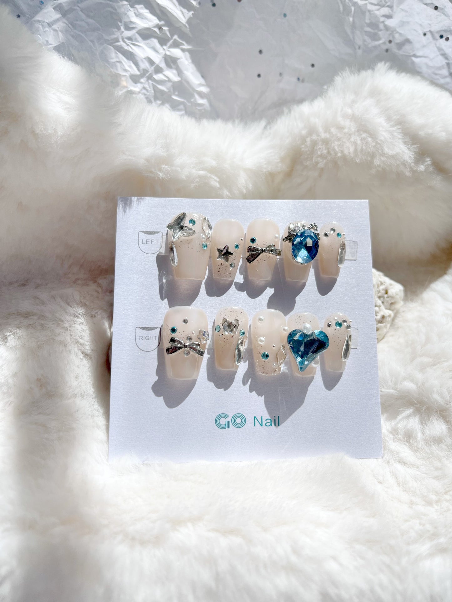 Blue sky crystal short press on nails